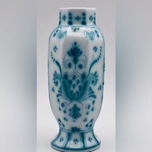 Vintage Delft Style Turquoise Blue & White Hand Painted Vase | Delfy 1400 CP